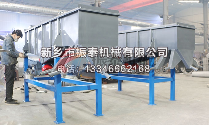 525-4層膨潤土貓砂直線振動(dòng)篩