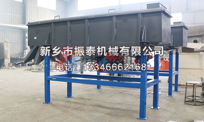 525-4層膨潤土貓砂直線振動(dòng)篩